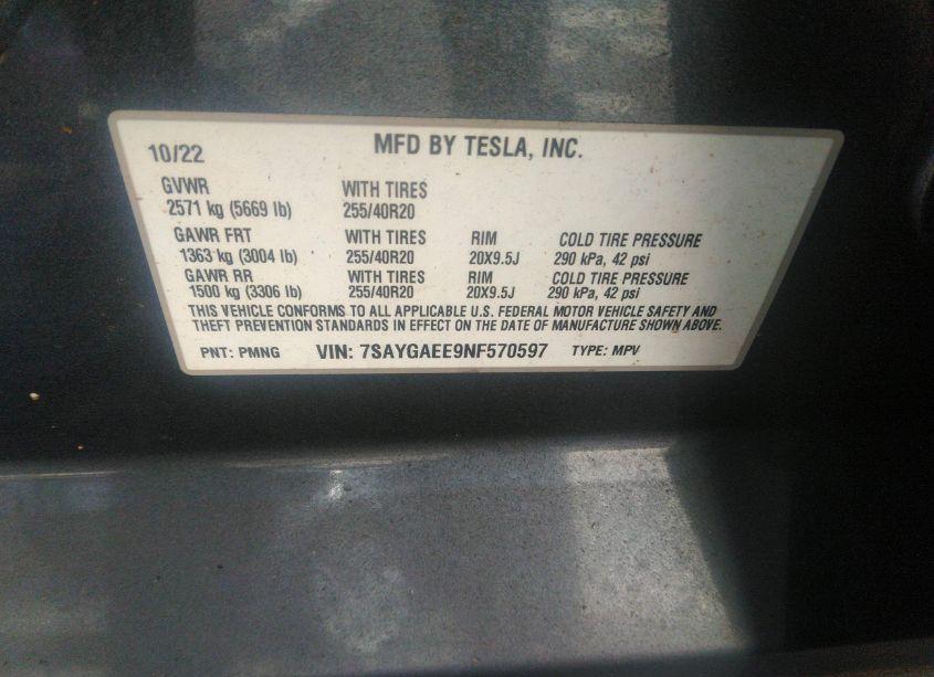 Photo 9 of 2022 Tesla Model Y LONG RANGE DUAL MOTOR ALL-WHEEL DRIVE (VIN 7SAYGAEE9NF570597)