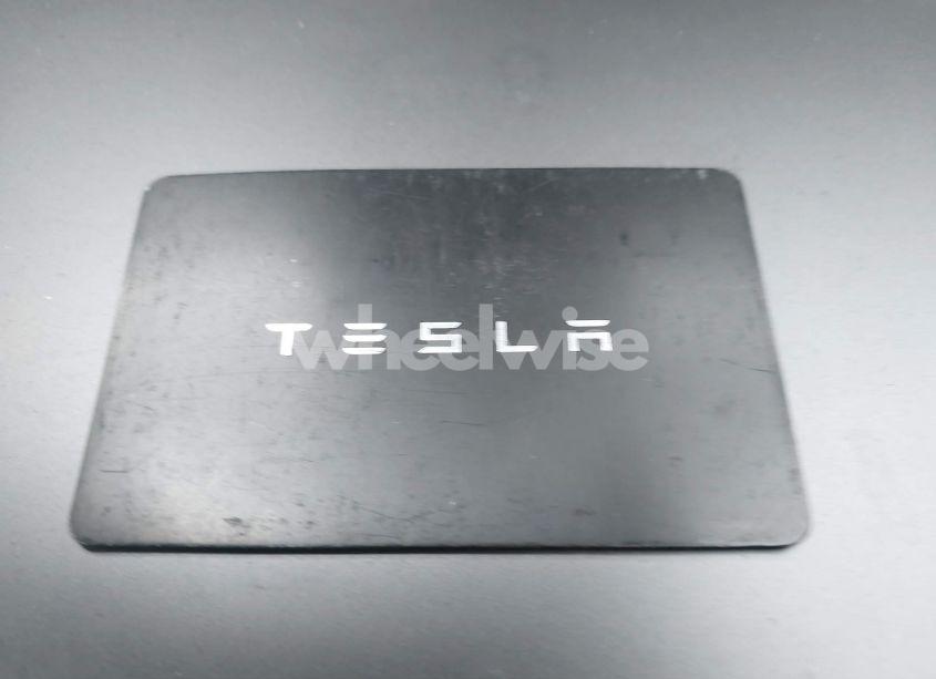 Photo 11 of 2023 Tesla Model Y AWD/LONG RANGE DUAL MOTOR ALL-WHEEL DRIVE (VIN 7SAYGAEE9PF708061)