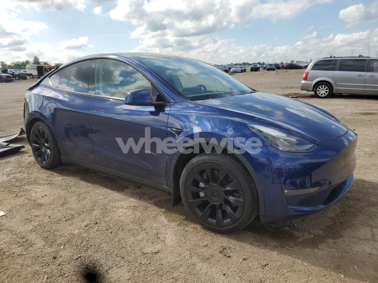 Photo 4 of 2023 TESLA MODEL Y (VIN 7SAYGAEE9PF764730)