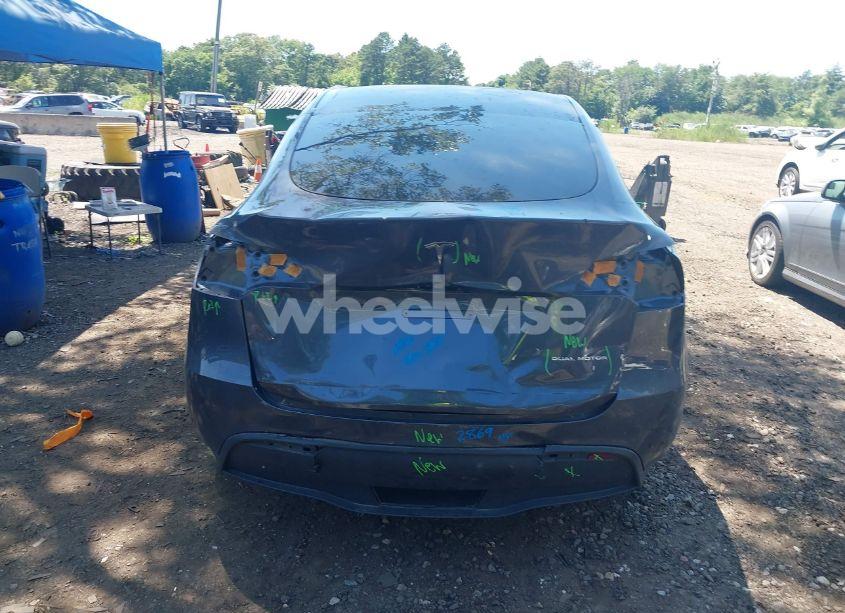 Photo 16 of 2023 Tesla Model Y AWD/LONG RANGE DUAL MOTOR ALL-WHEEL DRIVE (VIN 7SAYGAEE9PF916988)