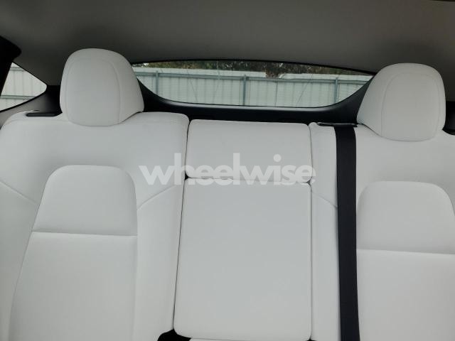 Photo 6 of 2025 TESLA MODEL Y (VIN 7SAYGAEE9SF294644)