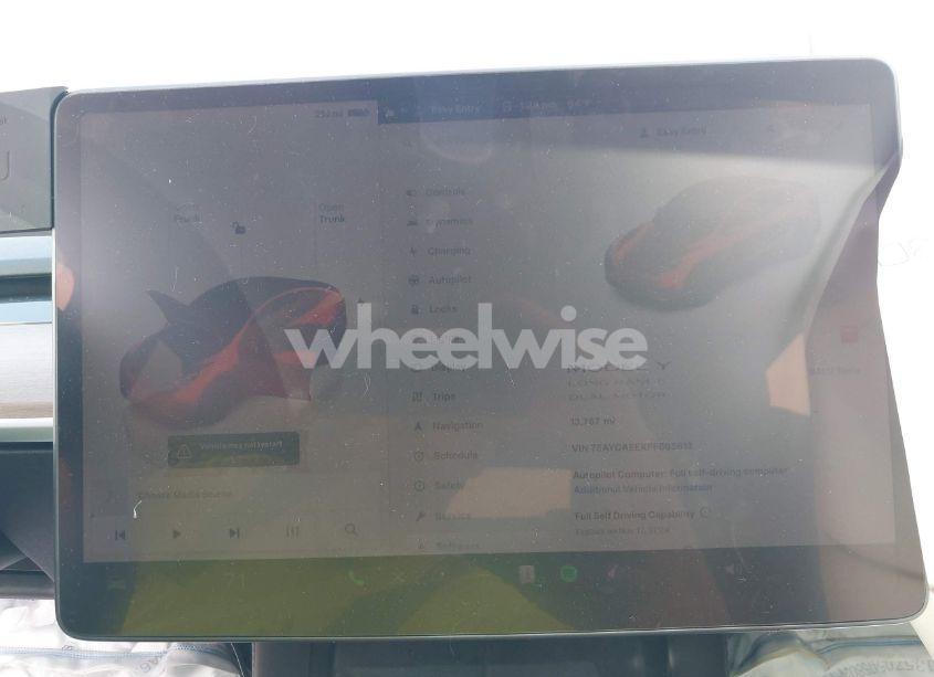 Photo 17 of 2023 Tesla Model Y AWD/LONG RANGE DUAL MOTOR ALL-WHEEL DRIVE (VIN 7SAYGAEEXPF695613)