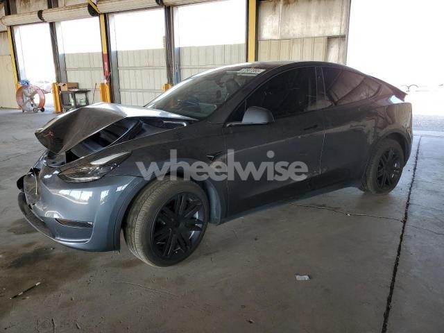Photo 2 of 2023 TESLA MODEL Y (VIN 7SAYGAEEXPF832176)