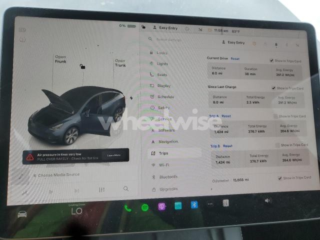 Photo 9 of 2024 TESLA MODEL Y (VIN 7SAYGAEEXRF072902)