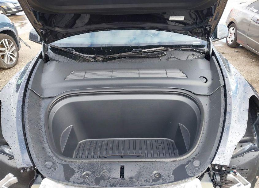 Photo 10 of 2024 Tesla Model Y LONG RANGE DUAL MOTOR ALL-WHEEL DRIVE/RWD (VIN 7SAYGDED0RF032868)