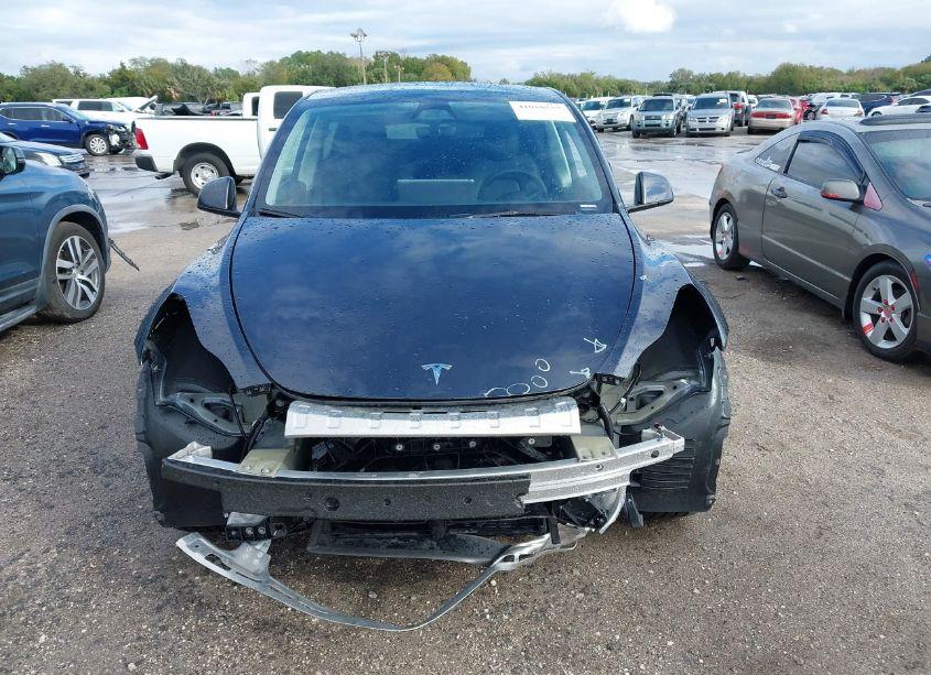 Photo 13 of 2024 Tesla Model Y LONG RANGE DUAL MOTOR ALL-WHEEL DRIVE/RWD (VIN 7SAYGDED0RF032868)