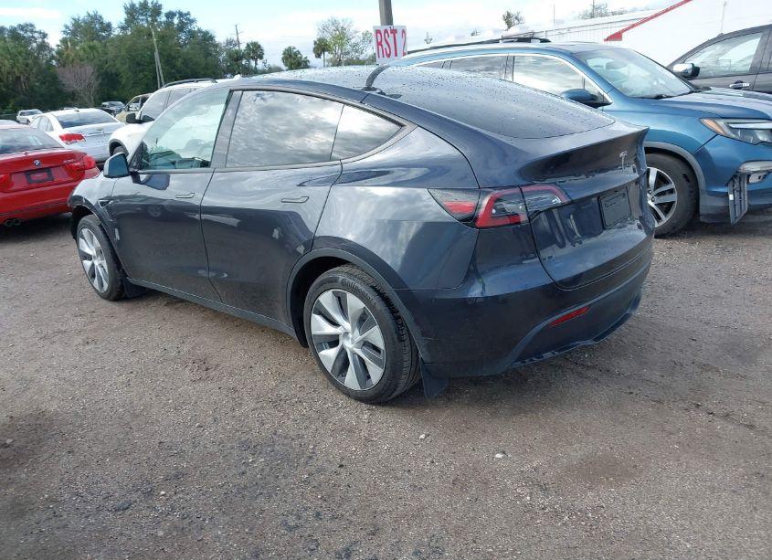 Photo 3 of 2024 Tesla Model Y LONG RANGE DUAL MOTOR ALL-WHEEL DRIVE/RWD (VIN 7SAYGDED0RF032868)