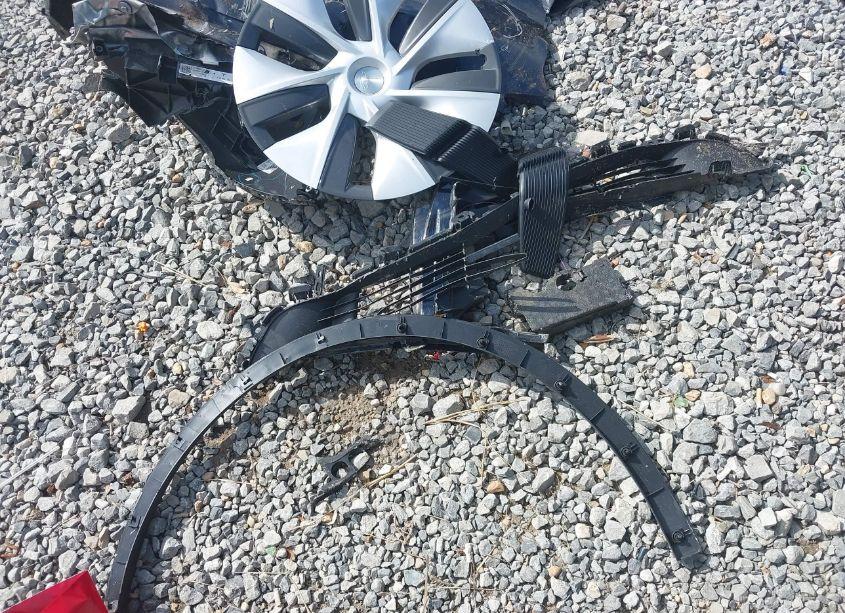 Photo 19 of 2024 Tesla Model Y LONG RANGE/RWD (VIN 7SAYGDED0RF096263)