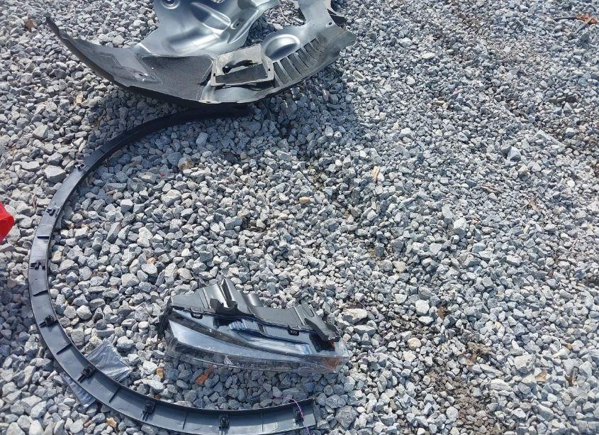 Photo 20 of 2024 Tesla Model Y LONG RANGE/RWD (VIN 7SAYGDED0RF096263)