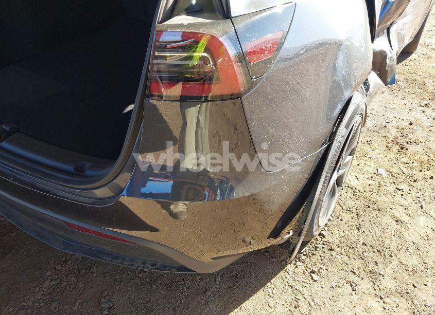 Photo 6 of 2024 Tesla Model Y LONG RANGE DUAL MOTOR ALL-WHEEL DRIVE/RWD (VIN 7SAYGDED0RF186917)