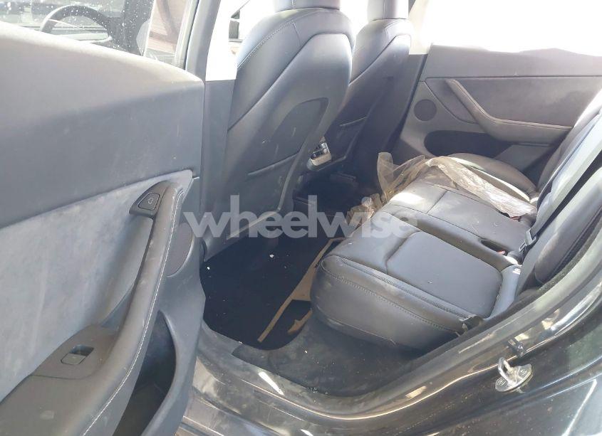 Photo 8 of 2024 Tesla Model Y LONG RANGE DUAL MOTOR ALL-WHEEL DRIVE/RWD (VIN 7SAYGDED0RF186917)