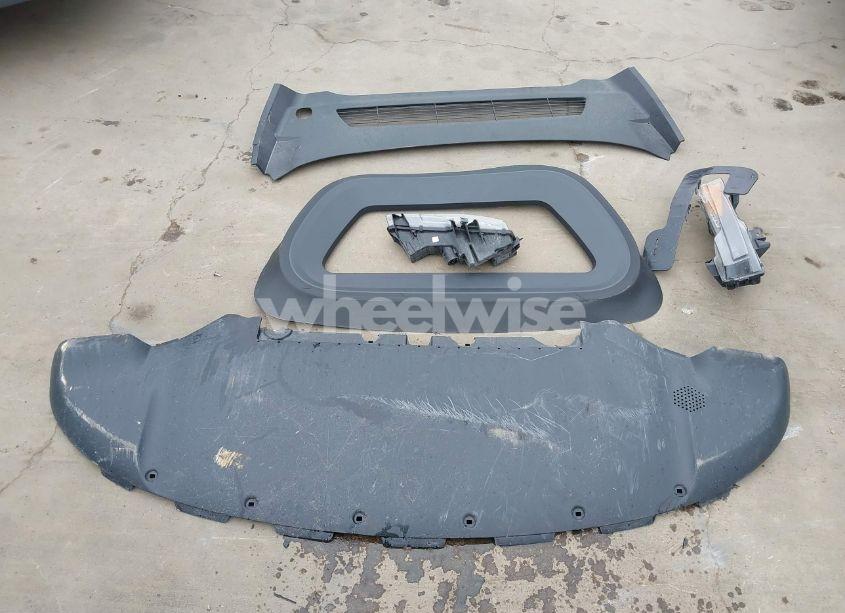 Photo 12 of 2024 Tesla Model Y (VIN 7SAYGDED1RA308245)