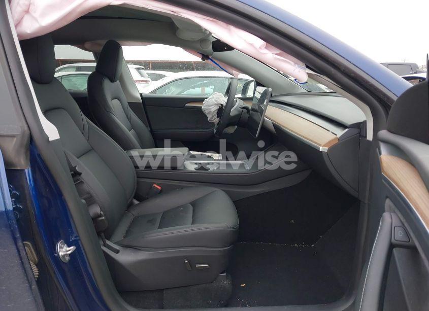 Photo 5 of 2024 Tesla Model Y (VIN 7SAYGDED1RA308245)