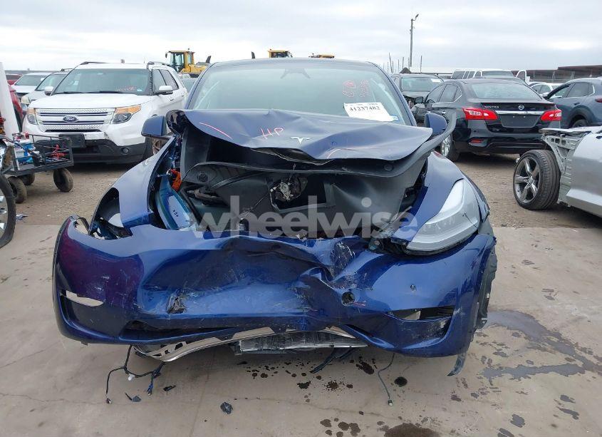 Photo 6 of 2024 Tesla Model Y (VIN 7SAYGDED1RA308245)