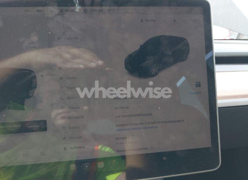 Photo 7 of 2024 Tesla Model Y (VIN 7SAYGDED1RF042230)