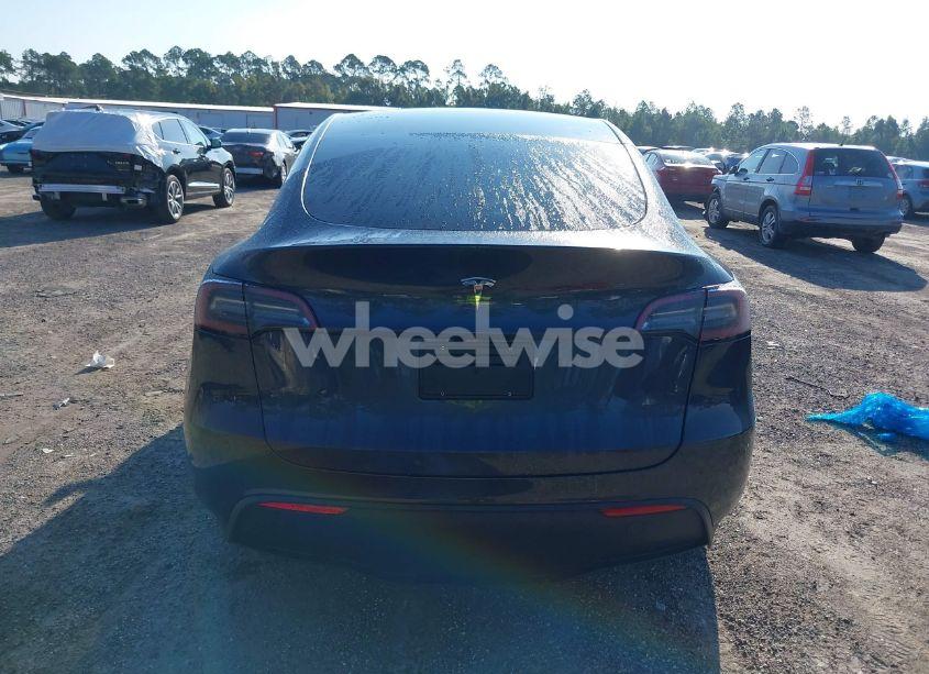 Photo 15 of 2024 Tesla Model Y LONG RANGE DUAL MOTOR ALL-WHEEL DRIVE/RWD (VIN 7SAYGDED1RF084462)