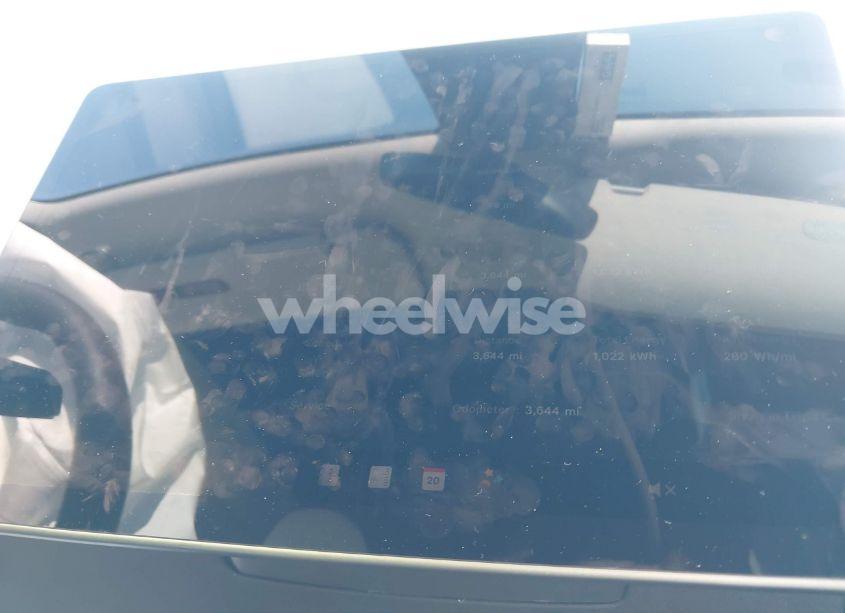 Photo 17 of 2024 Tesla Model Y LONG RANGE DUAL MOTOR ALL-WHEEL DRIVE/RWD (VIN 7SAYGDED1RF084462)