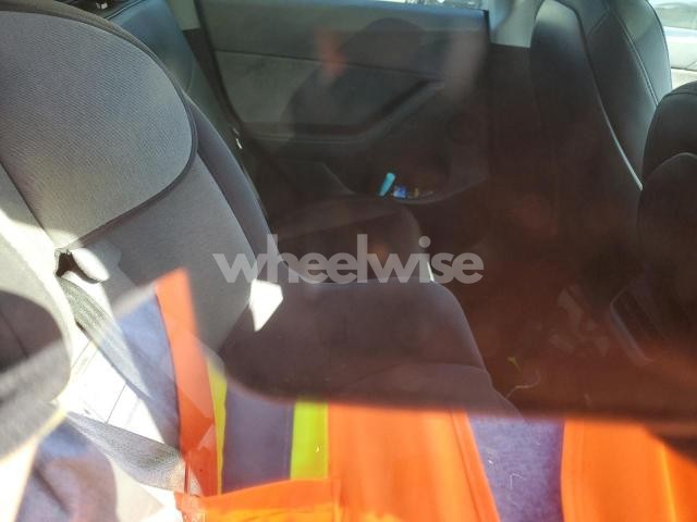 2024 TESLA MODEL Y (VIN 7SAYGDED1RF095591) main photo