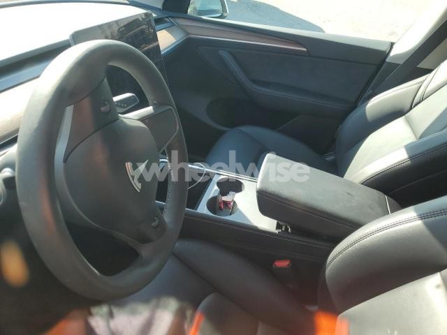 Photo 10 of 2024 TESLA MODEL Y (VIN 7SAYGDED1RF095591)