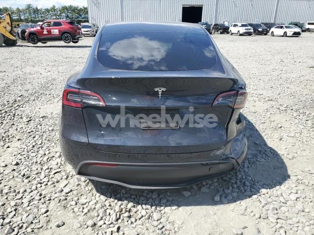 Photo 5 of 2024 TESLA MODEL Y (VIN 7SAYGDED1RF212148)