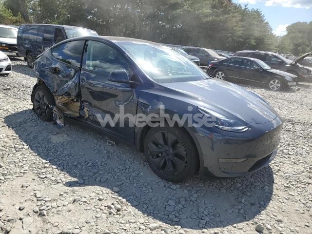 Photo 8 of 2024 TESLA MODEL Y (VIN 7SAYGDED1RF212148)