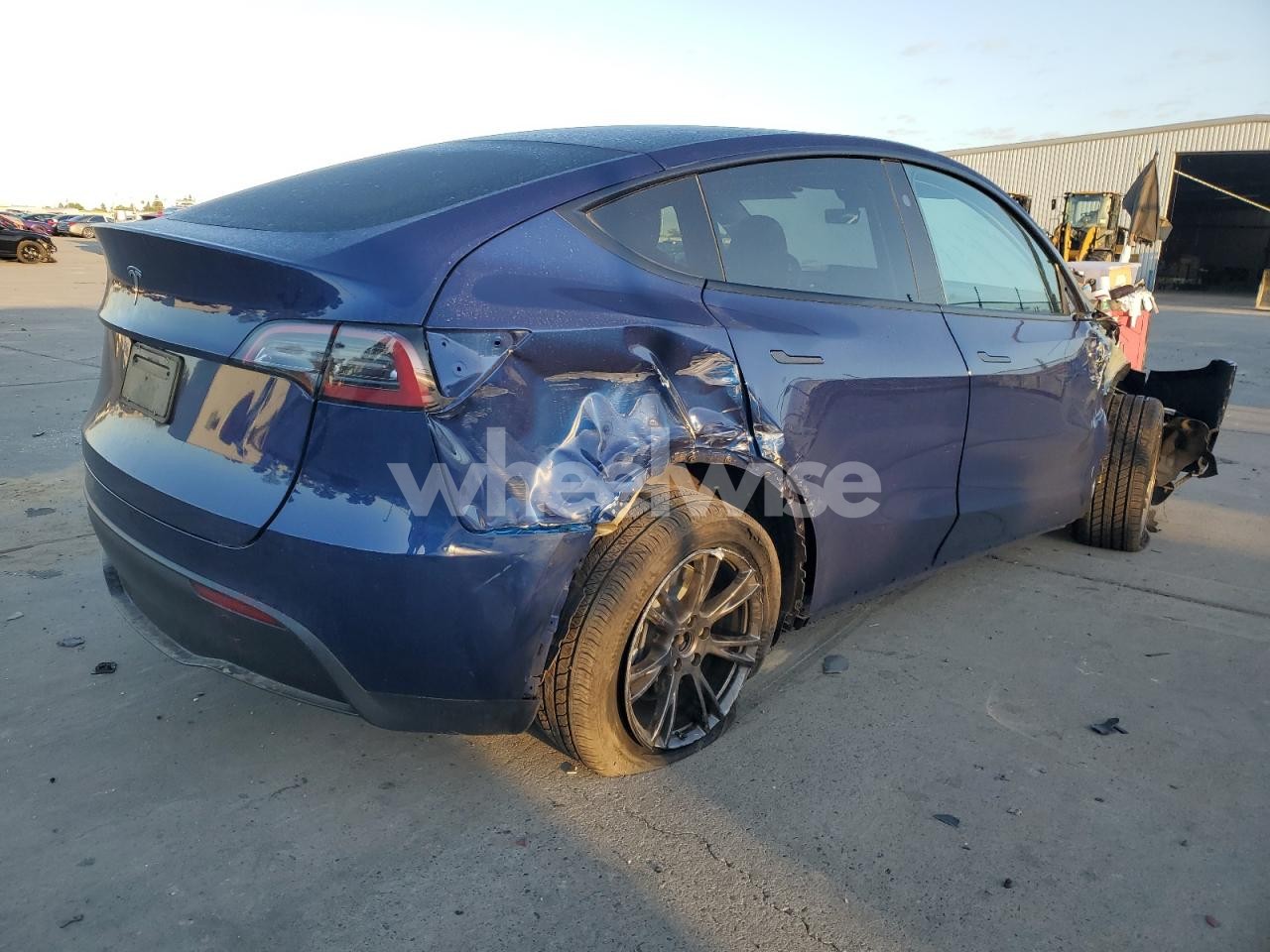 Photo 3 of 2025 TESLA MODEL Y (VIN 7SAYGDED1SF309579)