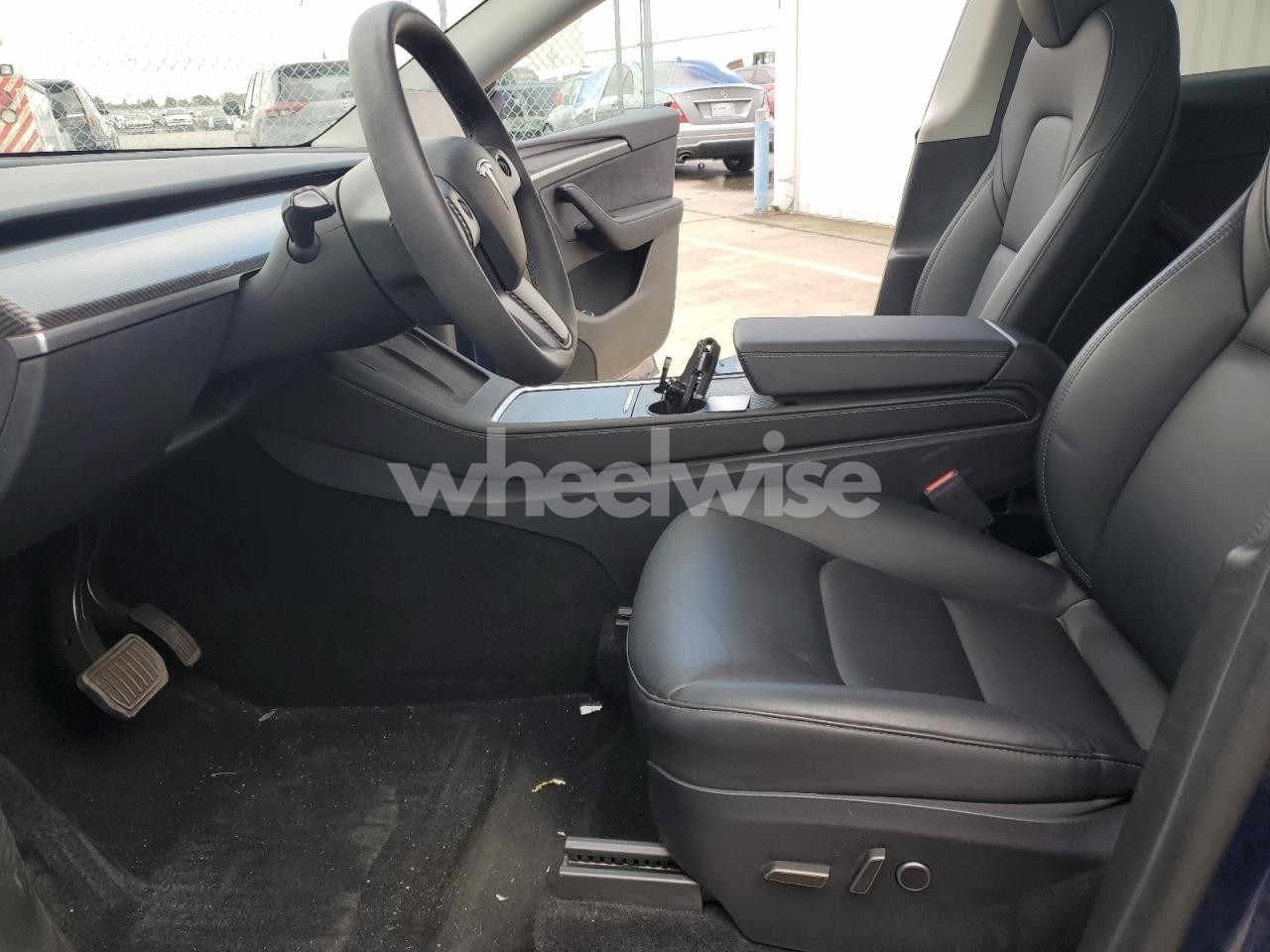 Photo 7 of 2025 TESLA MODEL Y (VIN 7SAYGDED1SF309579)