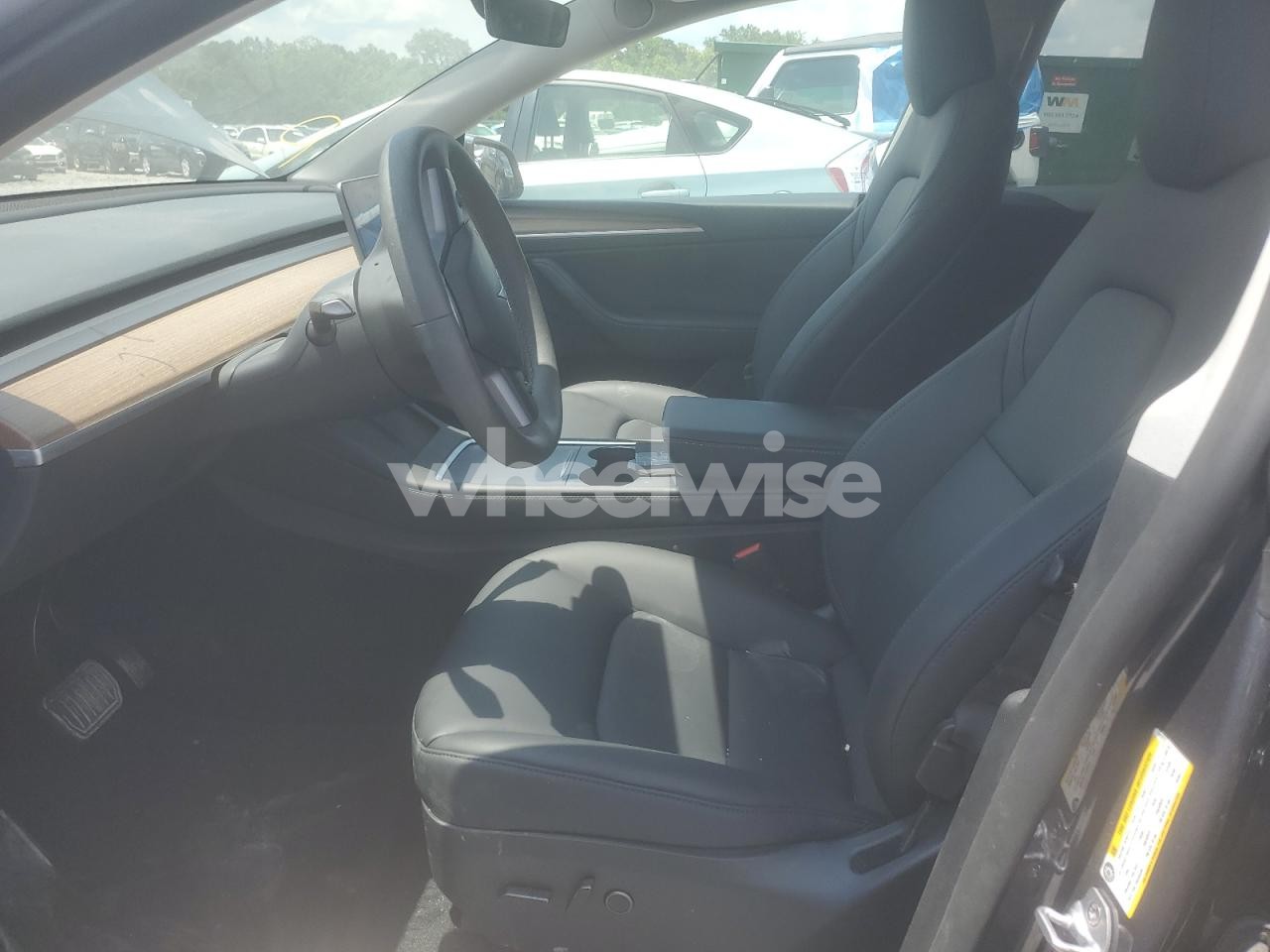 Photo 7 of 2023 TESLA MODEL Y (VIN 7SAYGDED2PF942213)