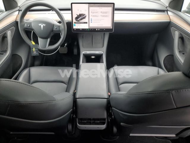 Photo 6 of 2023 TESLA MODEL Y (VIN 7SAYGDED2PF949131)