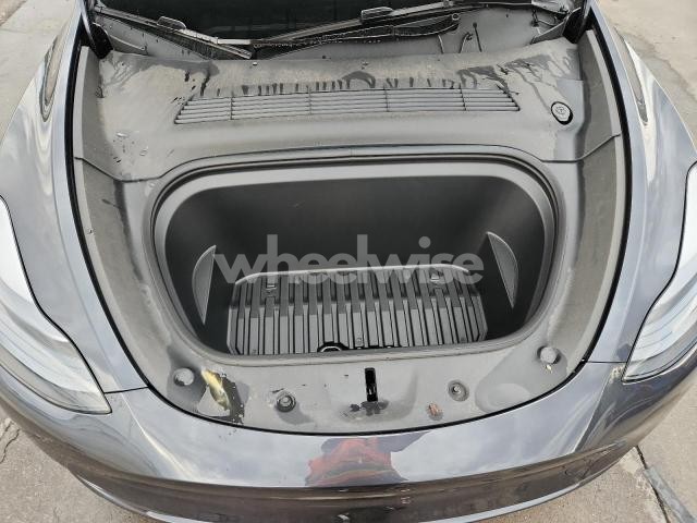 Photo 2 of 2024 TESLA MODEL Y (VIN 7SAYGDED2RA334224)