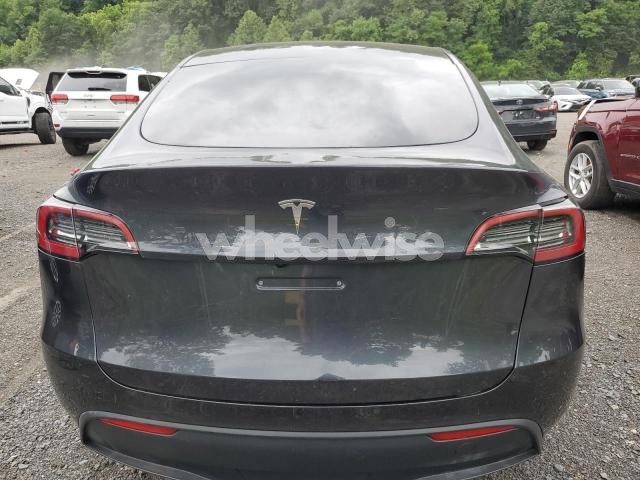 Photo 3 of 2024 TESLA MODEL Y (VIN 7SAYGDED2RF040079)