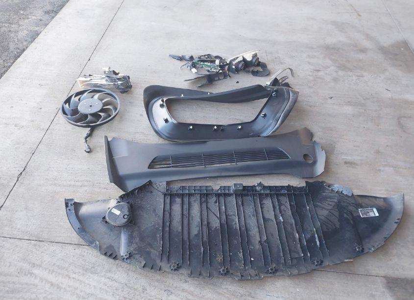 Photo 11 of 2024 Tesla Model Y LONG RANGE DUAL MOTOR ALL-WHEEL DRIVE/RWD (VIN 7SAYGDED2RF126508)