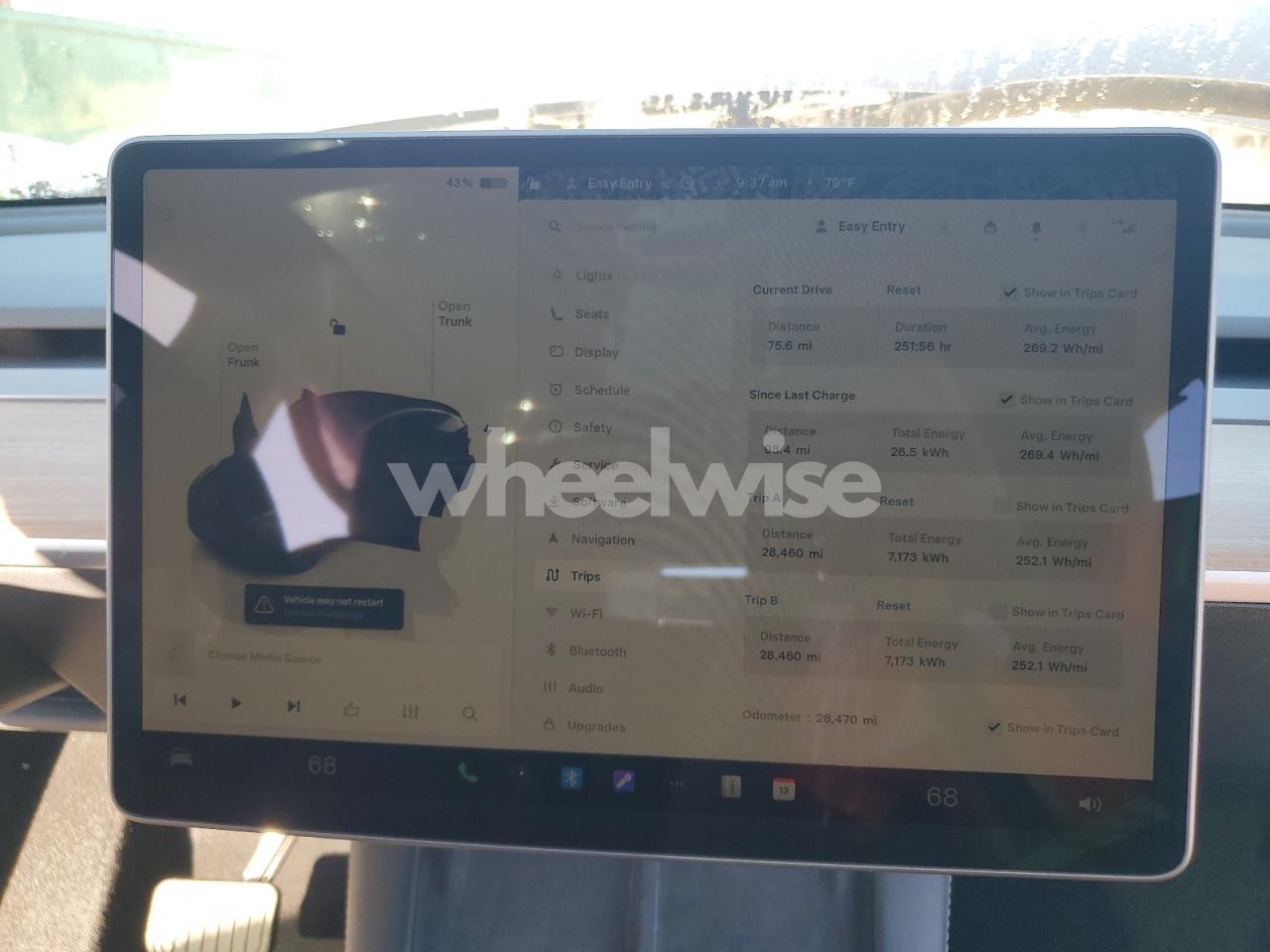 Photo 9 of 2025 TESLA MODEL Y (VIN 7SAYGDED2SF245519)