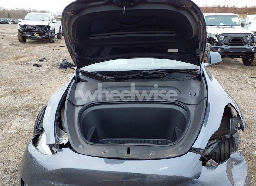 Photo 10 of 2023 Tesla Model Y RWD (VIN 7SAYGDED3PF958047)