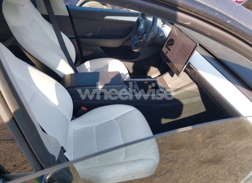 Photo 5 of 2023 Tesla Model Y RWD (VIN 7SAYGDED3PF958047)