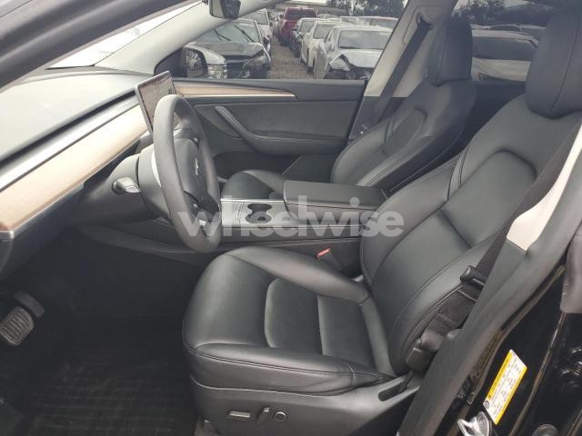 Photo 4 of 2024 TESLA MODEL Y (VIN 7SAYGDED3RF077268)