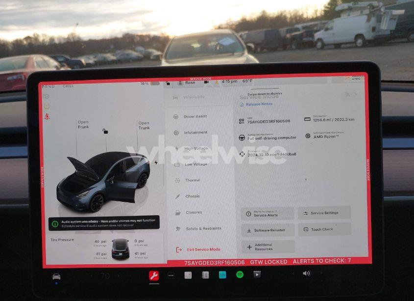 Photo 7 of 2024 Tesla Model Y LONG RANGE DUAL MOTOR ALL-WHEEL DRIVE/RWD (VIN 7SAYGDED3RF160506)