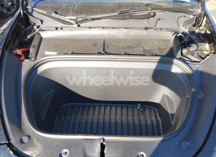 Photo 10 of 2024 Tesla Model Y LONG RANGE DUAL MOTOR ALL-WHEEL DRIVE/RWD (VIN 7SAYGDED3RF185521)