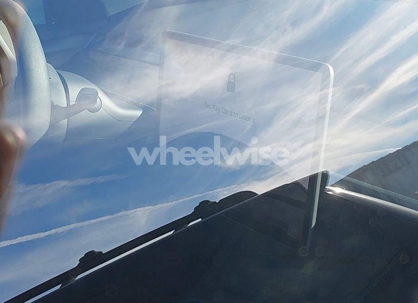 Photo 17 of 2024 Tesla Model Y LONG RANGE DUAL MOTOR ALL-WHEEL DRIVE/RWD (VIN 7SAYGDED3RF185521)