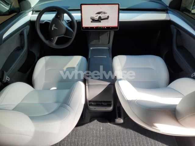 Photo 10 of 2025 TESLA MODEL Y (VIN 7SAYGDED3SF320227)
