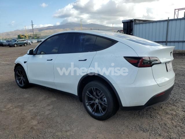 Photo 5 of 2025 TESLA MODEL Y (VIN 7SAYGDED3SF320227)
