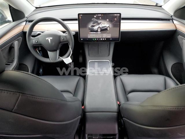 Photo 13 of 2023 TESLA MODEL Y (VIN 7SAYGDED4PF944691)