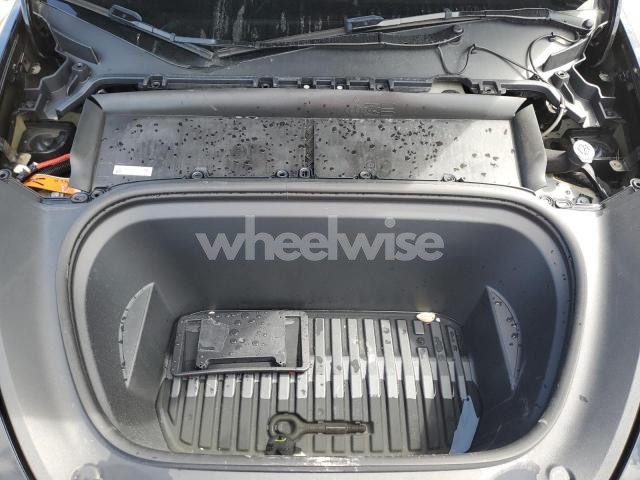 Photo 11 of 2024 TESLA MODEL Y (VIN 7SAYGDED4RF015491)