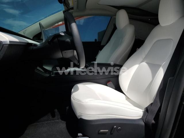 Photo 3 of 2024 TESLA MODEL Y (VIN 7SAYGDED4RF015491)