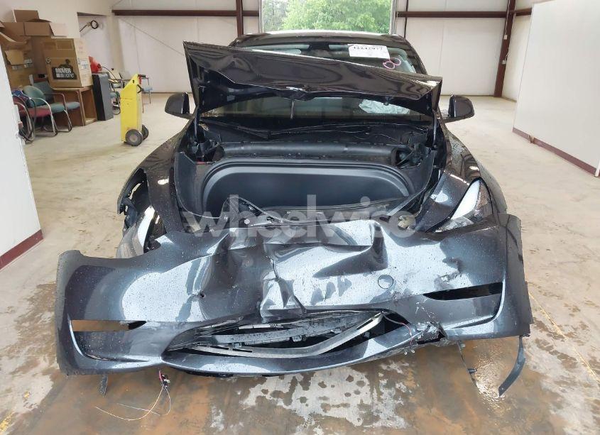 Photo 6 of 2024 Tesla Model Y LONG RANGE DUAL MOTOR ALL-WHEEL DRIVE/RWD (VIN 7SAYGDED4RF072600)