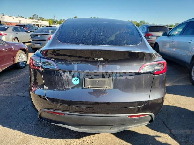 Photo 11 of 2024 TESLA MODEL Y (VIN 7SAYGDED5RF179011)