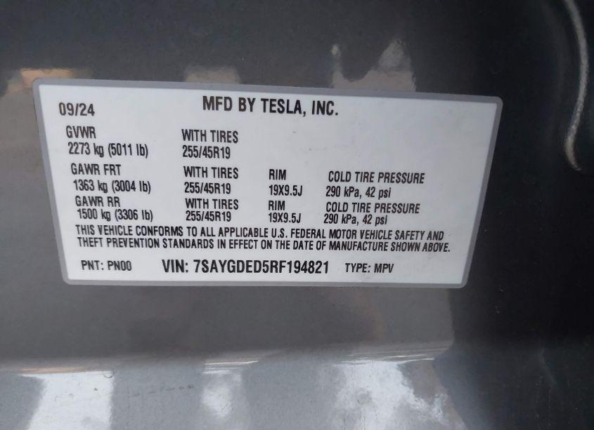 Photo 9 of 2024 Tesla Model Y (VIN 7SAYGDED5RF194821)
