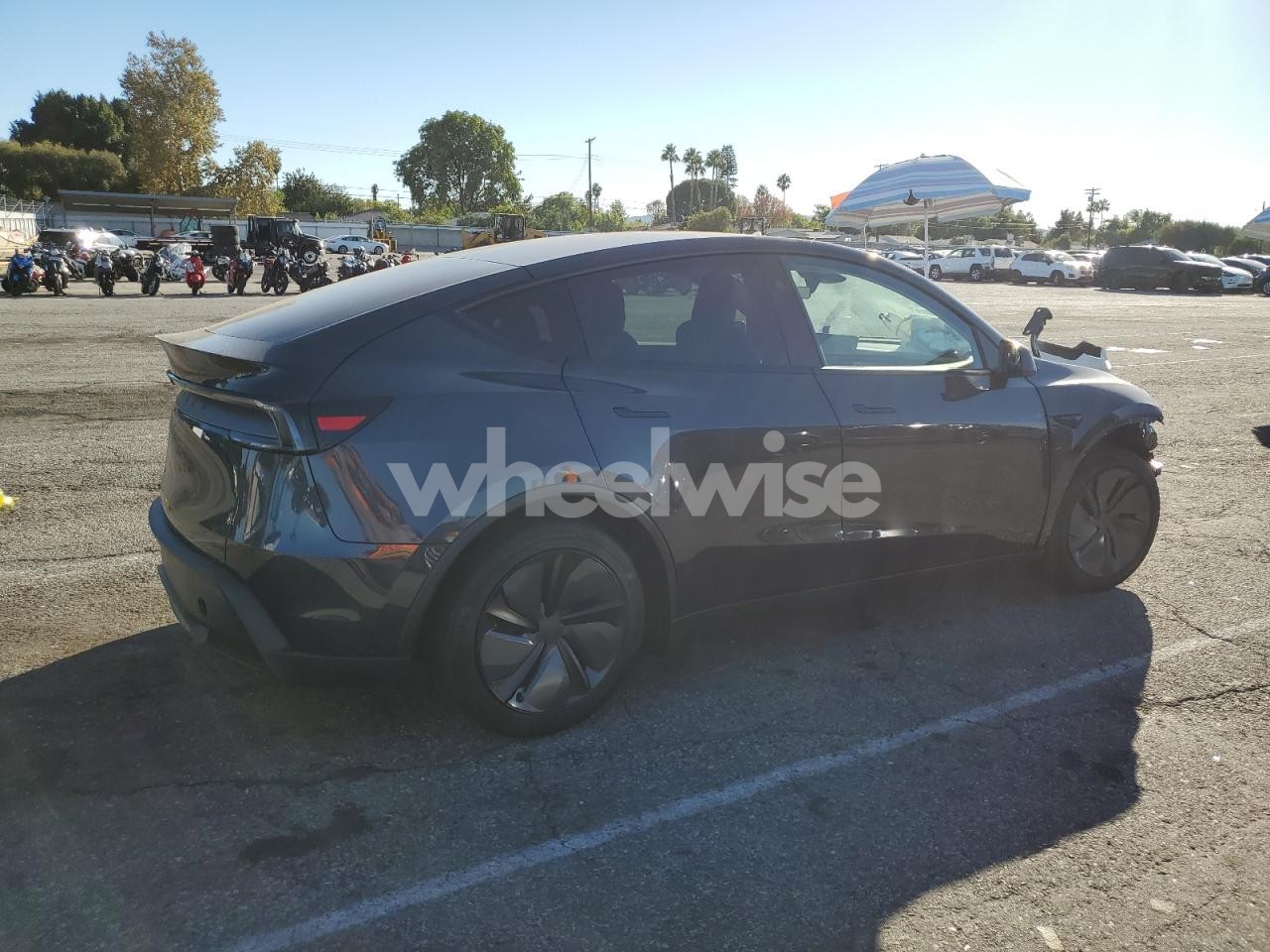 Photo 3 of 2026 TESLA MODEL Y (VIN 7SAYGDED5TF443982)