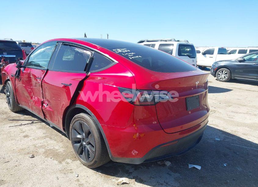Photo 3 of 2024 Tesla Model Y LONG RANGE DUAL MOTOR ALL-WHEEL DRIVE/RWD (VIN 7SAYGDED6RA300819)