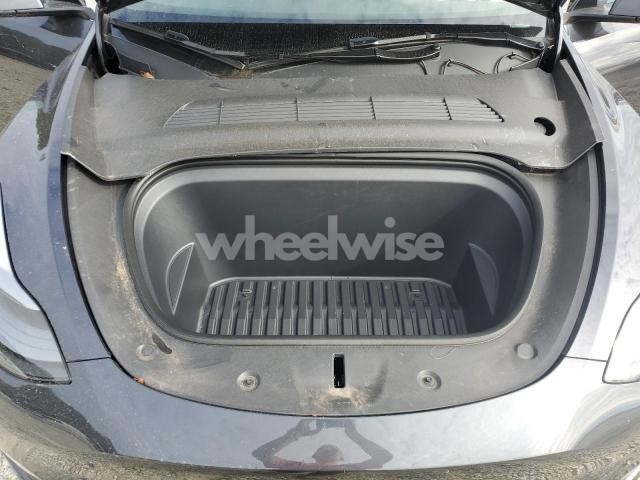 Photo 3 of 2024 TESLA MODEL Y (VIN 7SAYGDED6RF108979)